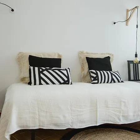 The Minimal House Ii